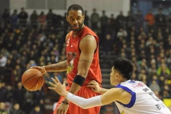 CBA歷史上哪位外援給中國球隊(duì)帶來最大幫助？